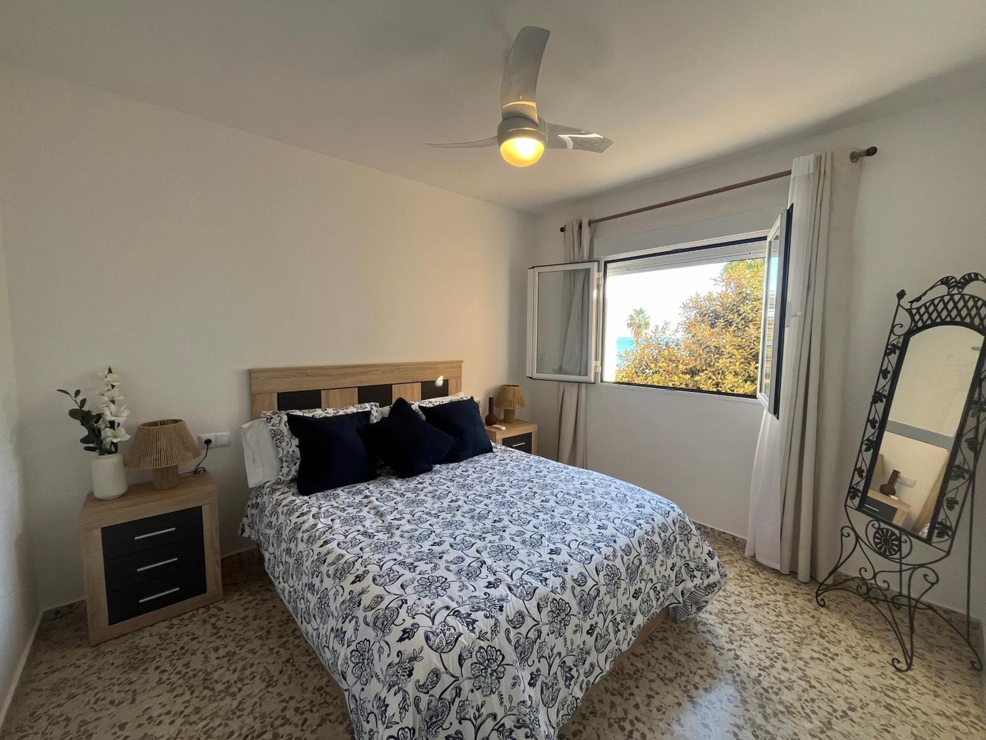 Love Rent4 Malaga Huelin Esterno foto